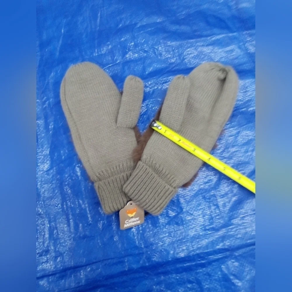 Critter mittens